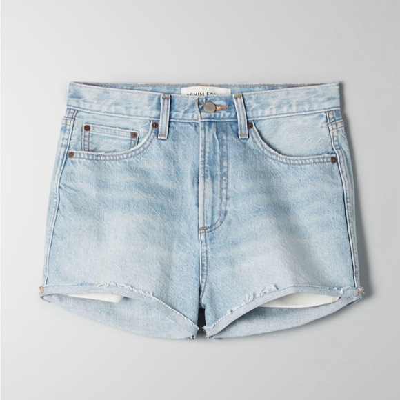 Denim Forum The Farrah Cheeky Short. - Picture 3 of 7